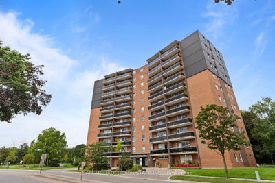 3145 Queen Frederica Mississauga,ON L4Y 3A7 — Photo 21