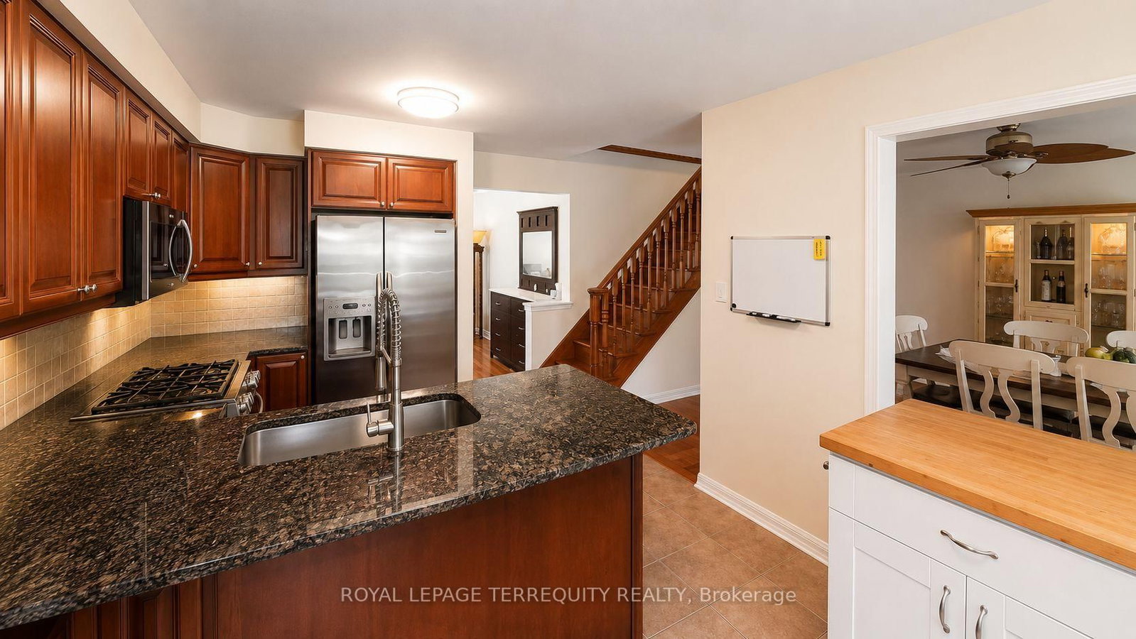 2223 Jillian Lane • Oakville, ON photo 12
