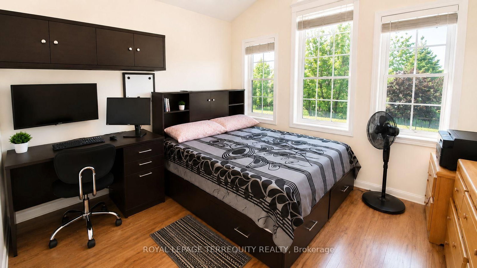 2223 Jillian Lane • Oakville, ON photo 23