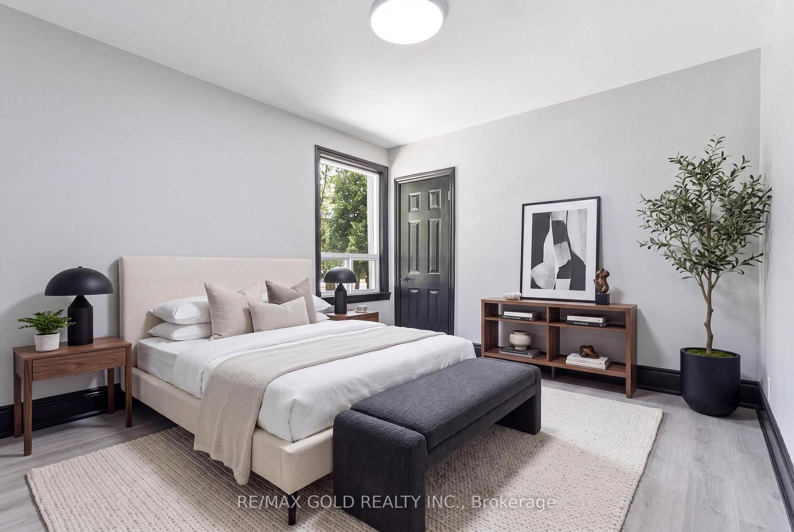 2702 Embleton Road • Brampton, ON photo 14