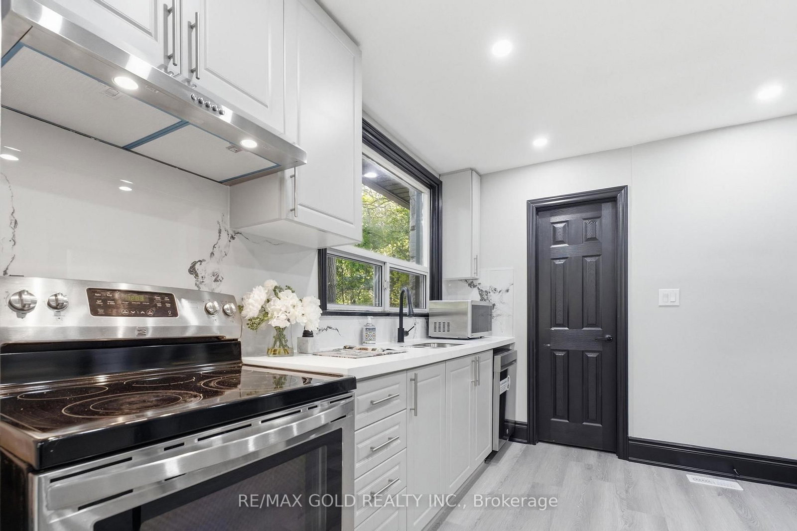2702 Embleton Road • Brampton, ON photo 22