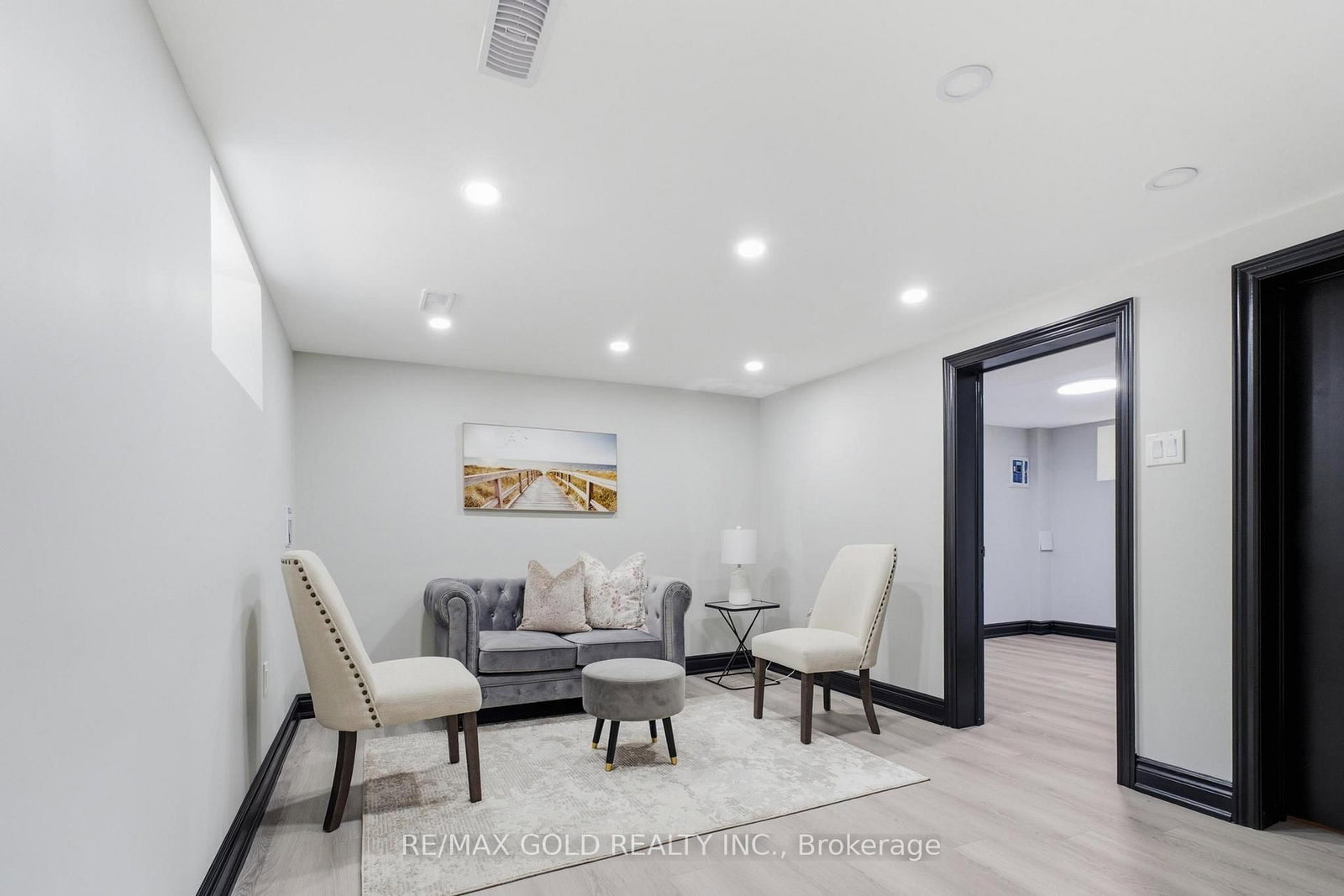 2702 Embleton Road • Brampton, ON photo 32