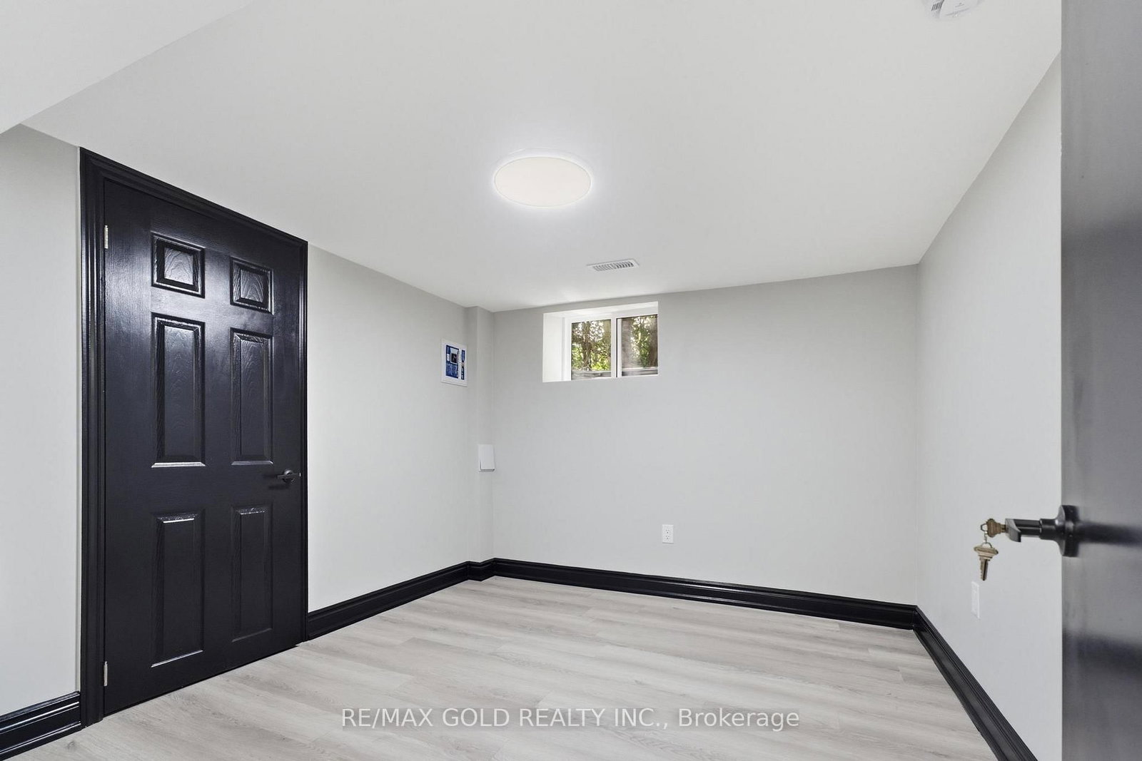 2702 Embleton Road • Brampton, ON photo 35