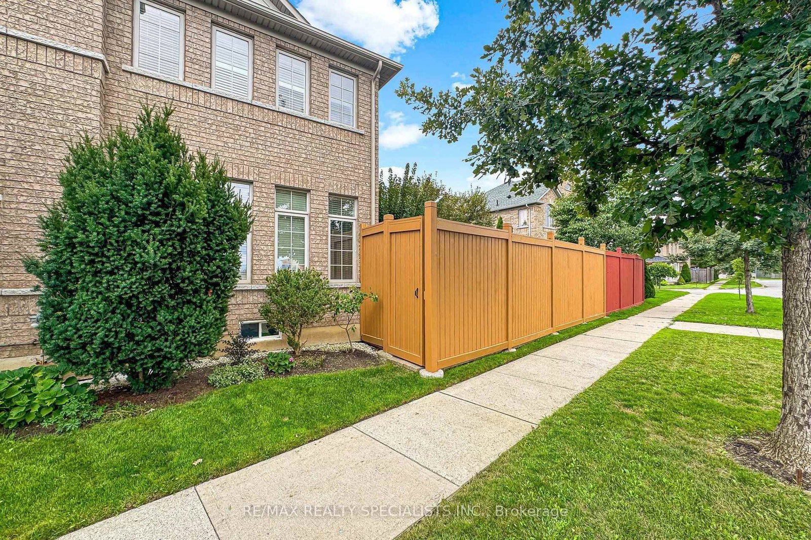1239 Fox Crescent • Milton, ON photo 44