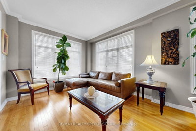 1239 Fox Crescent • Milton, ON photo 5