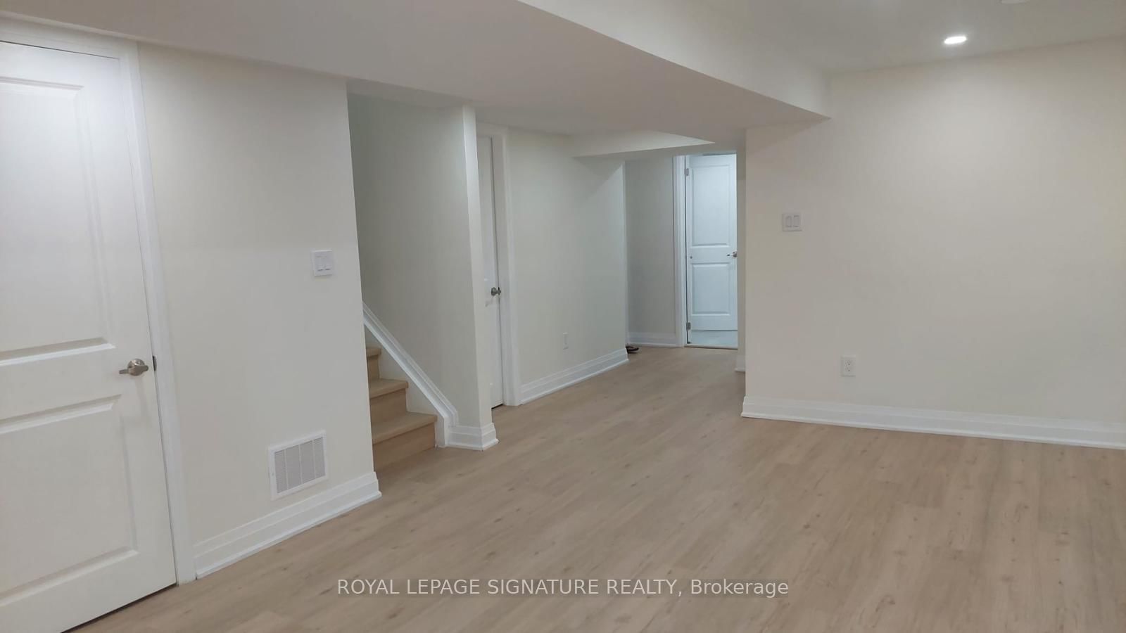Bsmt-1374 Ludbrook Crt, Mississauga, view 5