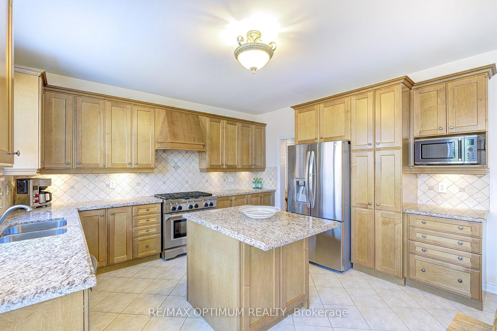 60 Impulse Circle • Brampton, ON photo 18