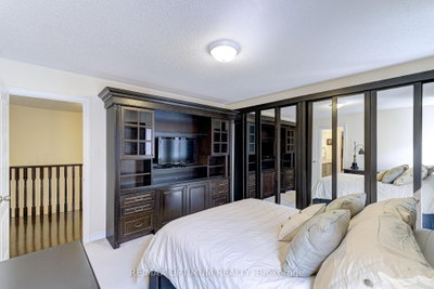 60 Impulse Brampton,ON L6X 0X9 — Photo 32