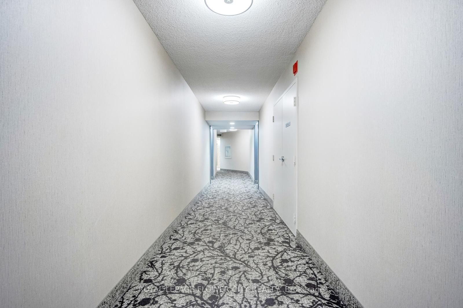 6 Humberline Drive • #417 • Toronto, ON photo 8