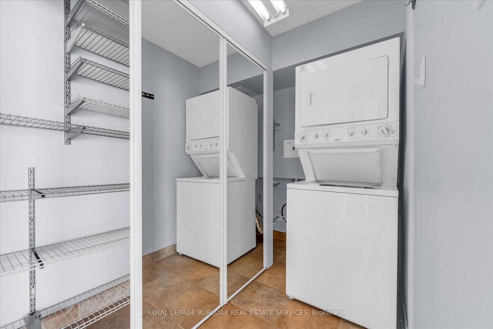 5280 Lakeshore Road • #510 • Burlington, ON photo 18