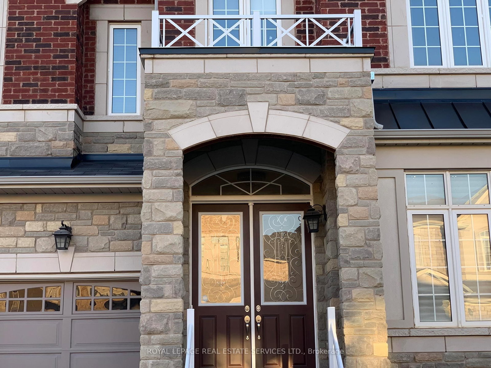 3172 William Rose Way, Oakville 2