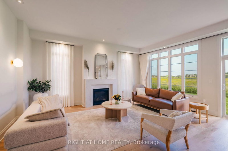 26 Misted Breeze Street