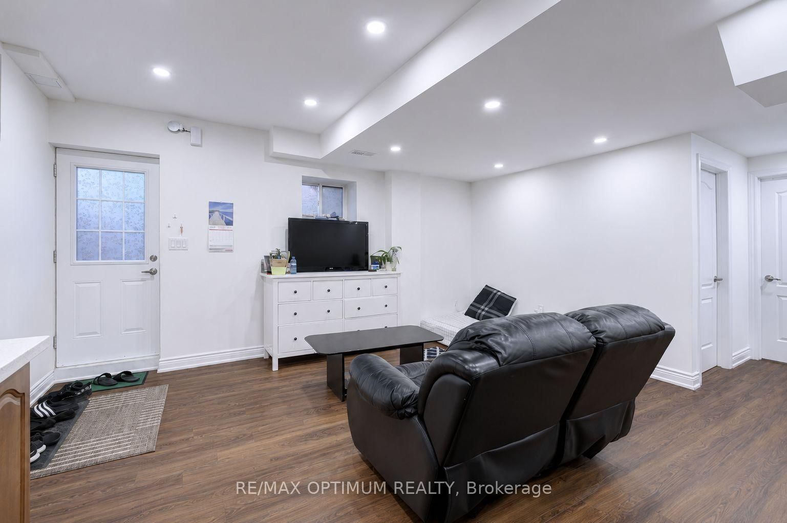 54 Midcrest Circle • Brampton, ON photo 39