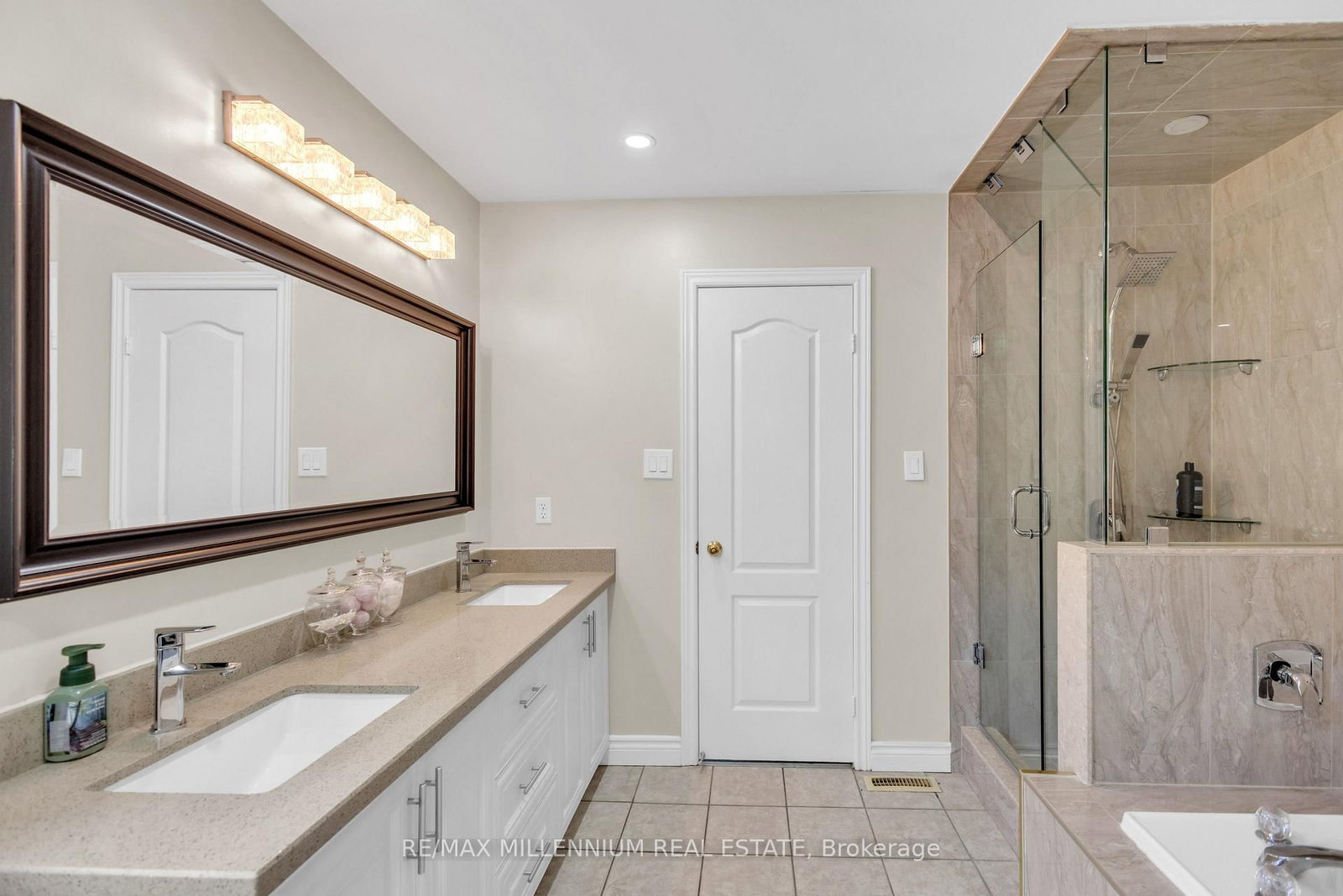 252 Mountainberry Road • Brampton, ON photo 29