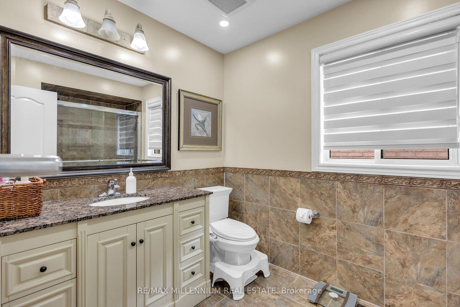 252 Mountainberry Road • Brampton, ON photo 31