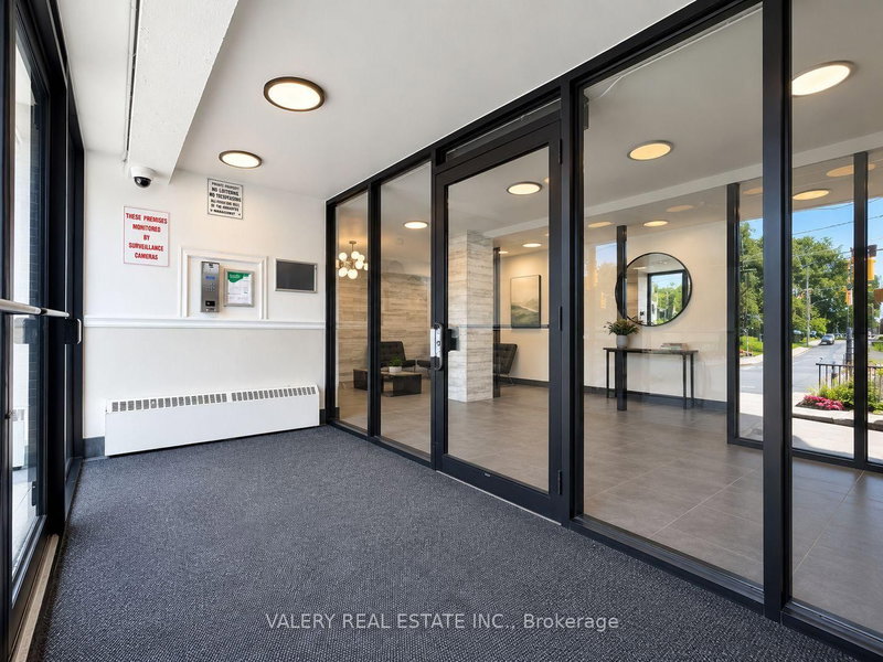 305 - 797 Jane Street