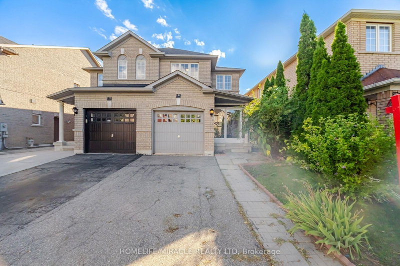 101 Crystalview Crescent