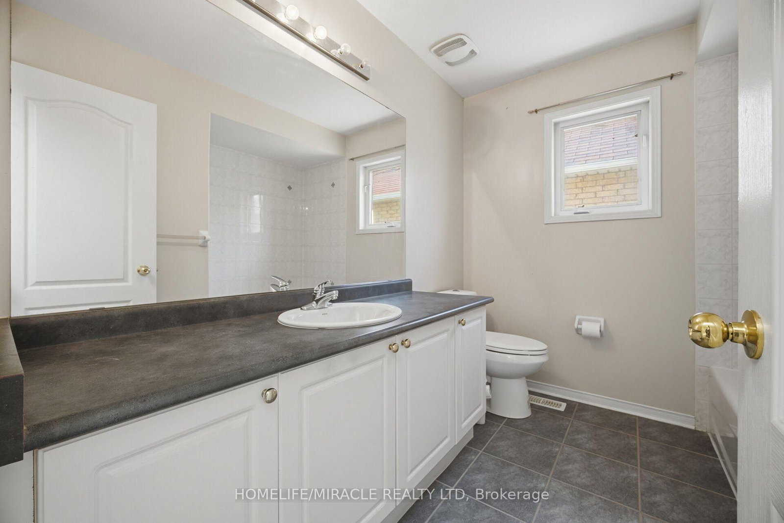 101 Crystalview Crescent • Brampton, ON photo 30