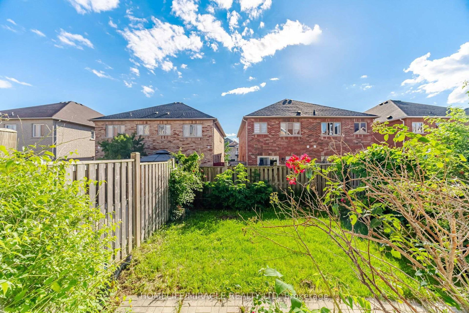 101 Crystalview Crescent • Brampton, ON photo 37