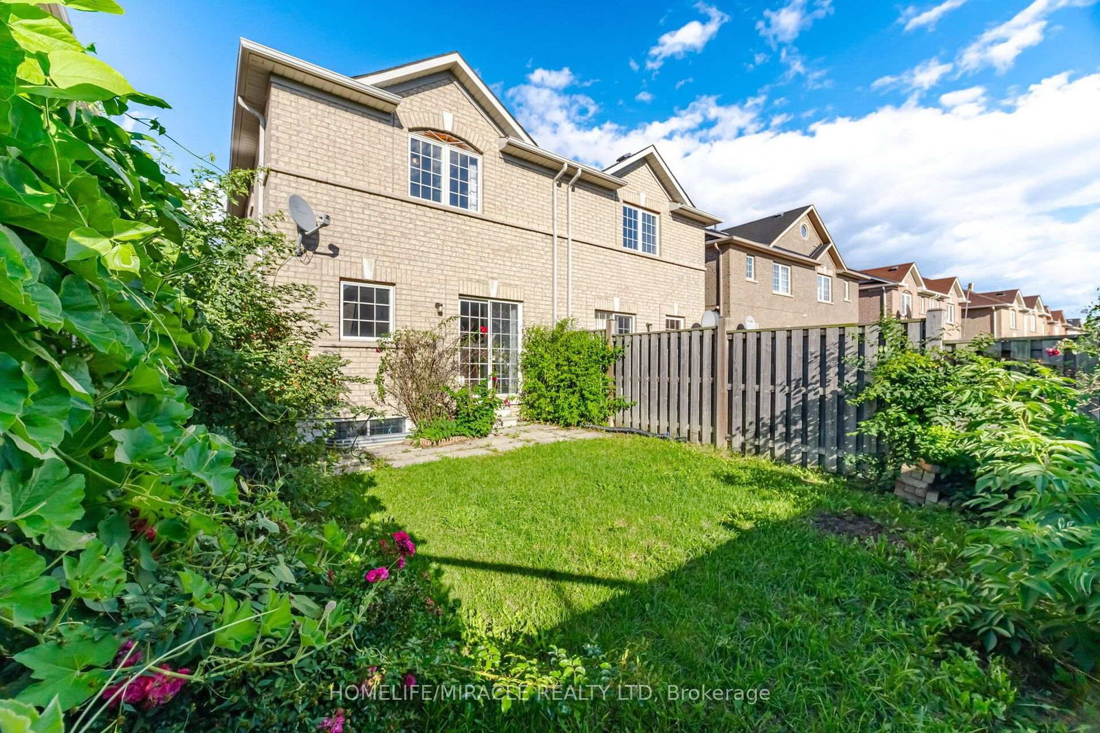 101 Crystalview Crescent • Brampton, ON photo 39