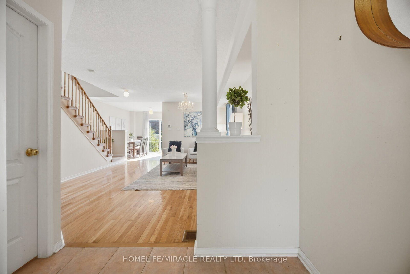 101 Crystalview Crescent • Brampton, ON photo 6
