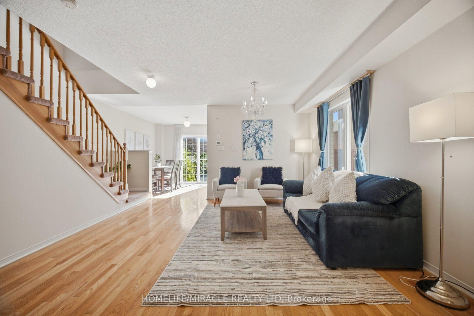 101 Crystalview Crescent • Brampton, ON photo 9