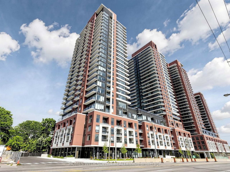 1910 - 4010 Eglinton Avenue W