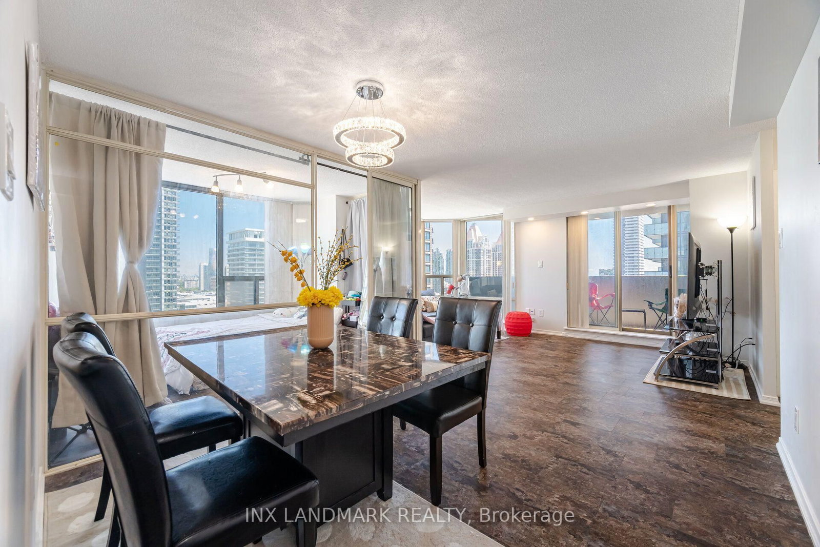 330 Rathburn Road W • #2008 • Mississauga, ON photo 14