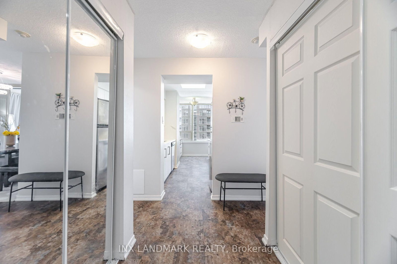 330 Rathburn Road W • #2008 • Mississauga, ON photo 9