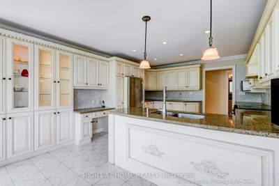 5037 Mississauga Road • Mississauga, ON photo 9