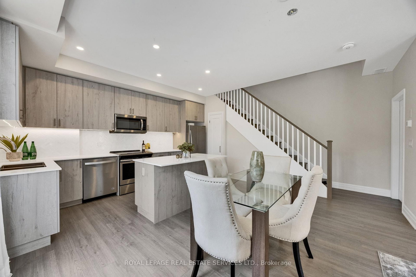 1195 Gooseberry Lane • #301 • Mississauga, ON photo 17