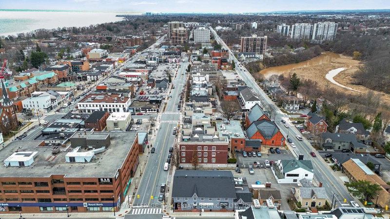 130 Trafalgar Rd photo 5