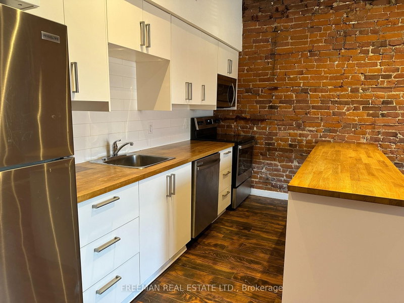 2nd flr - 1190 Weston Road