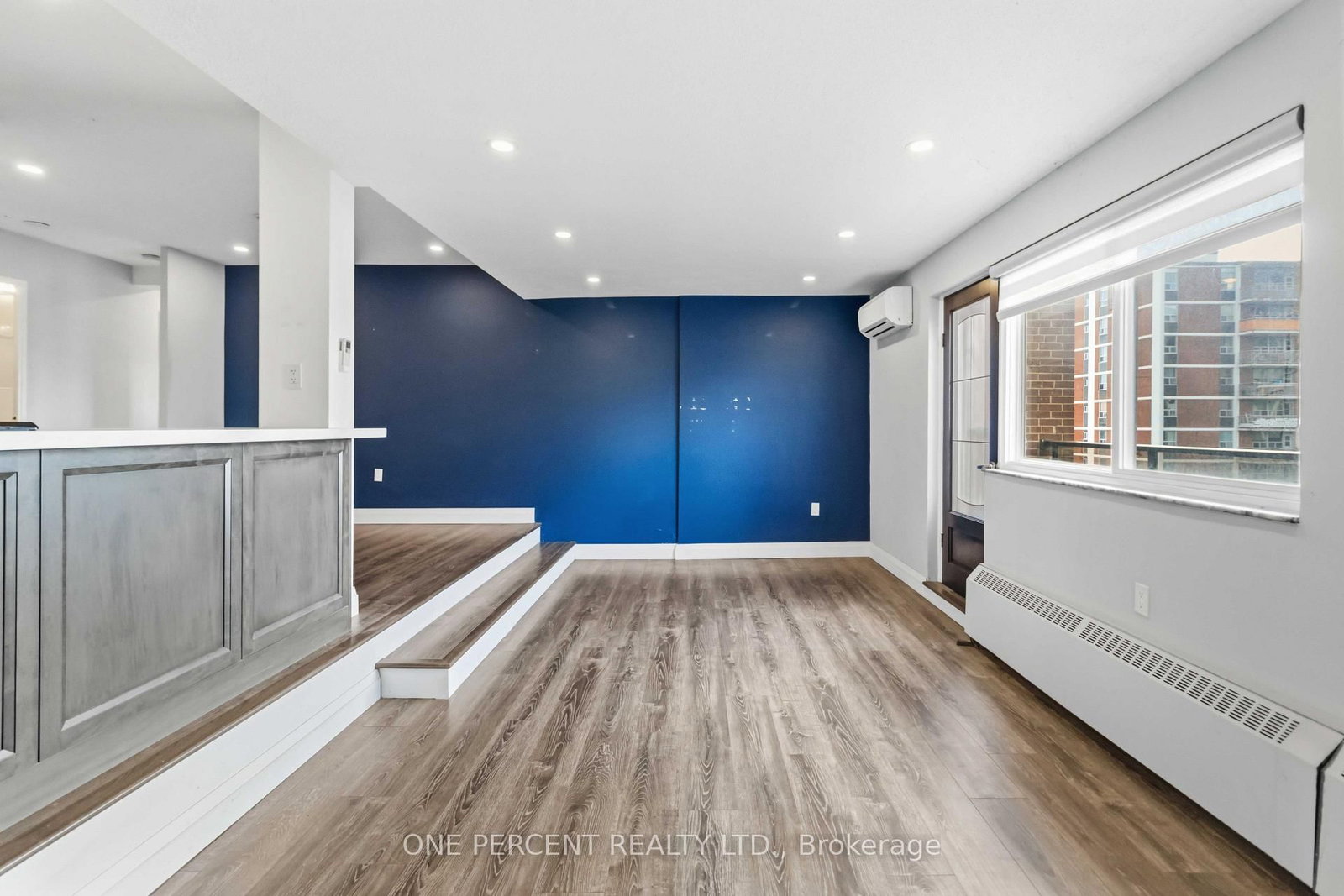 15 Elizabeth Street N • #1005 • Mississauga, ON photo 14
