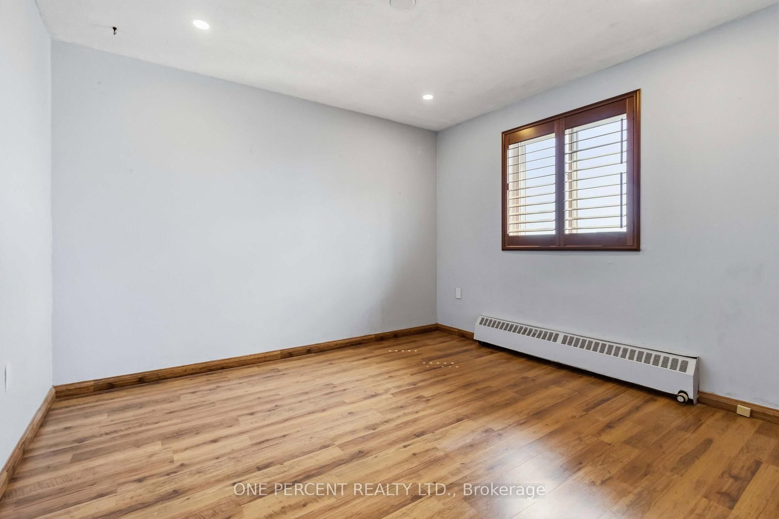 15 Elizabeth Street N • #1005 • Mississauga, ON photo 21