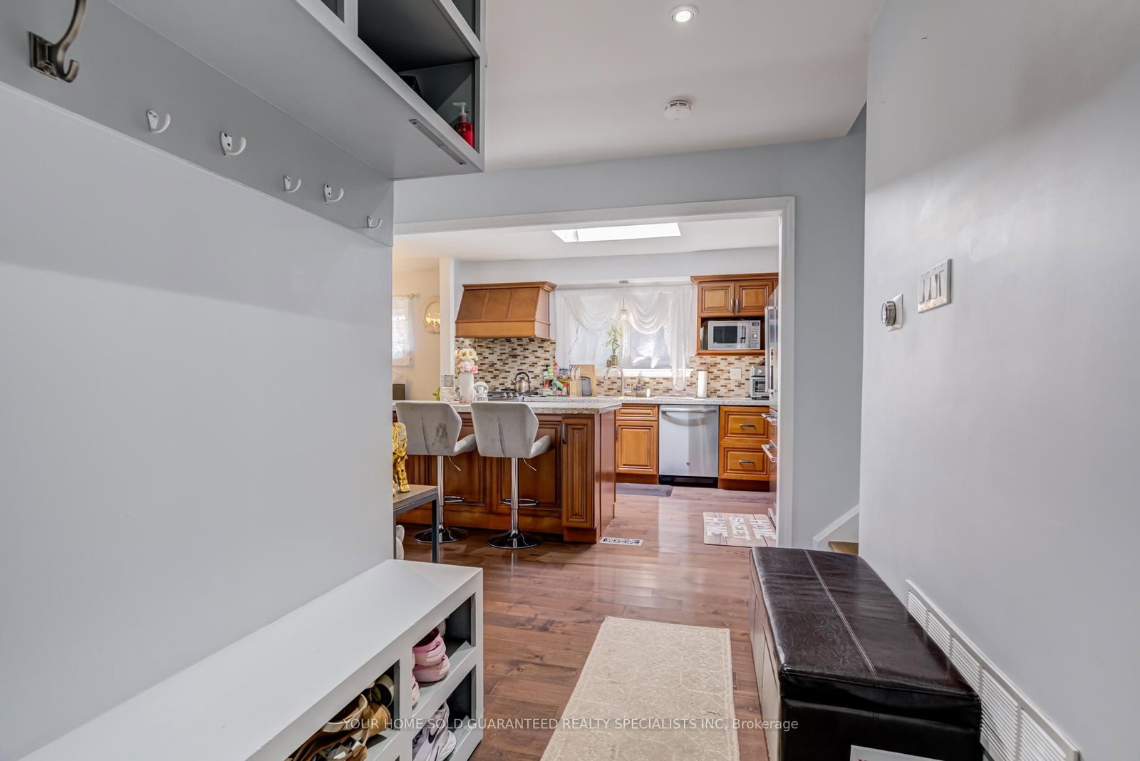 5 Hallow Crescent • Toronto, ON photo 10