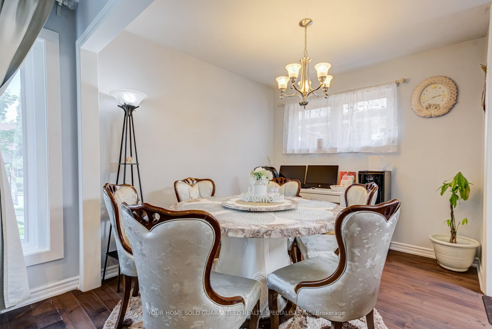 5 Hallow Crescent • Toronto, ON photo 13