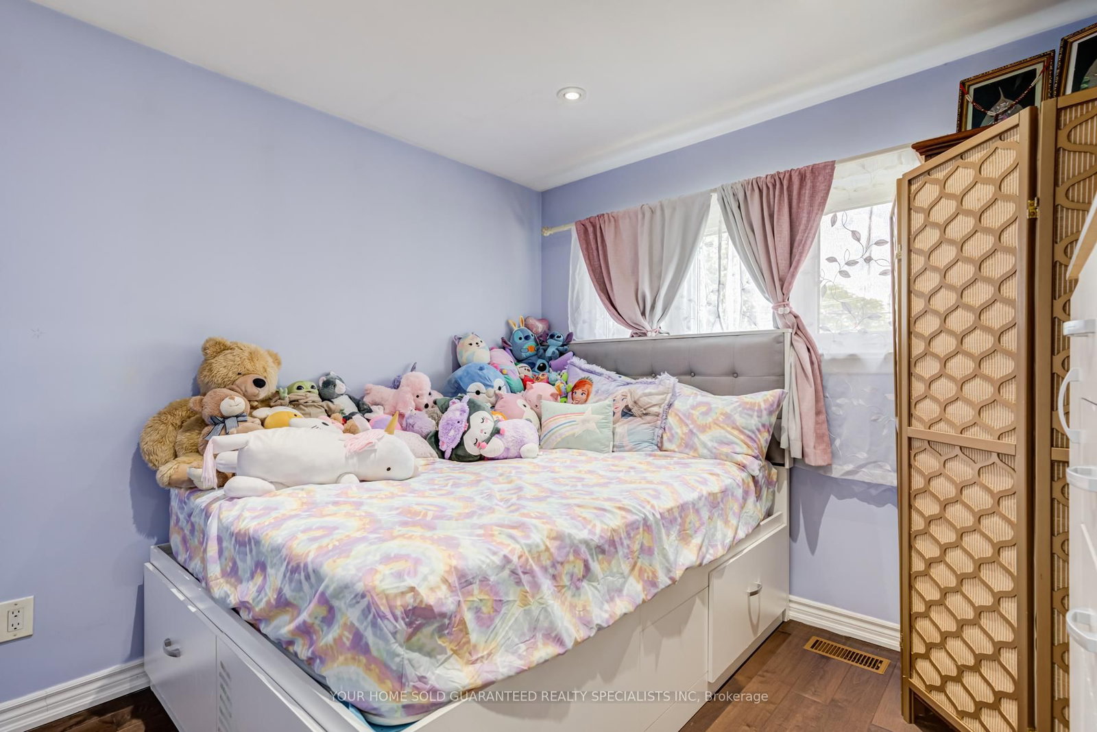 5 Hallow Crescent • Toronto, ON photo 19