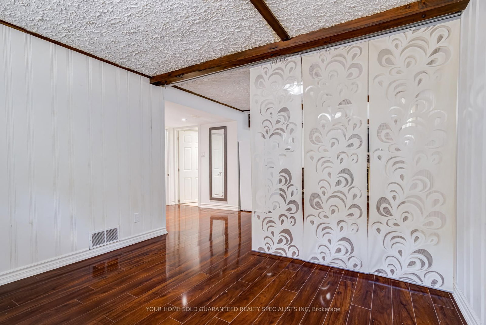 5 Hallow Crescent • Toronto, ON photo 26