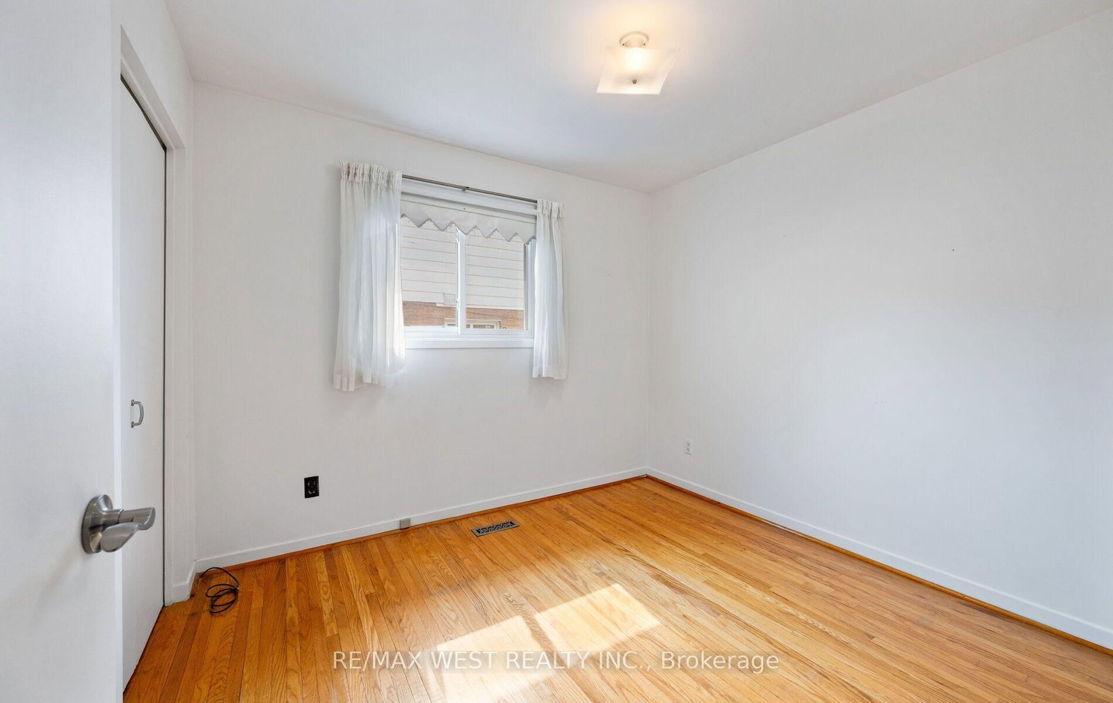 7397 Catalpa Road • Mississauga, ON photo 16