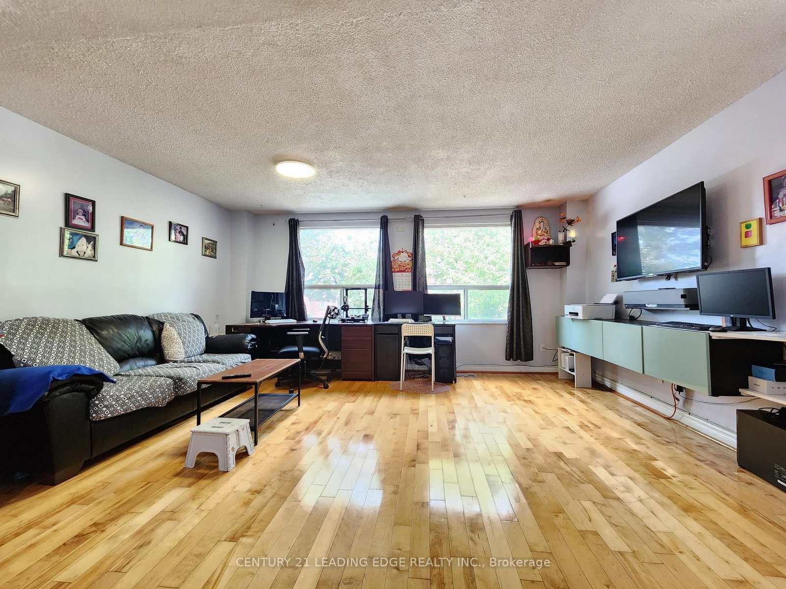 203 Lotherton Pathway • #82 • Toronto, ON photo 2