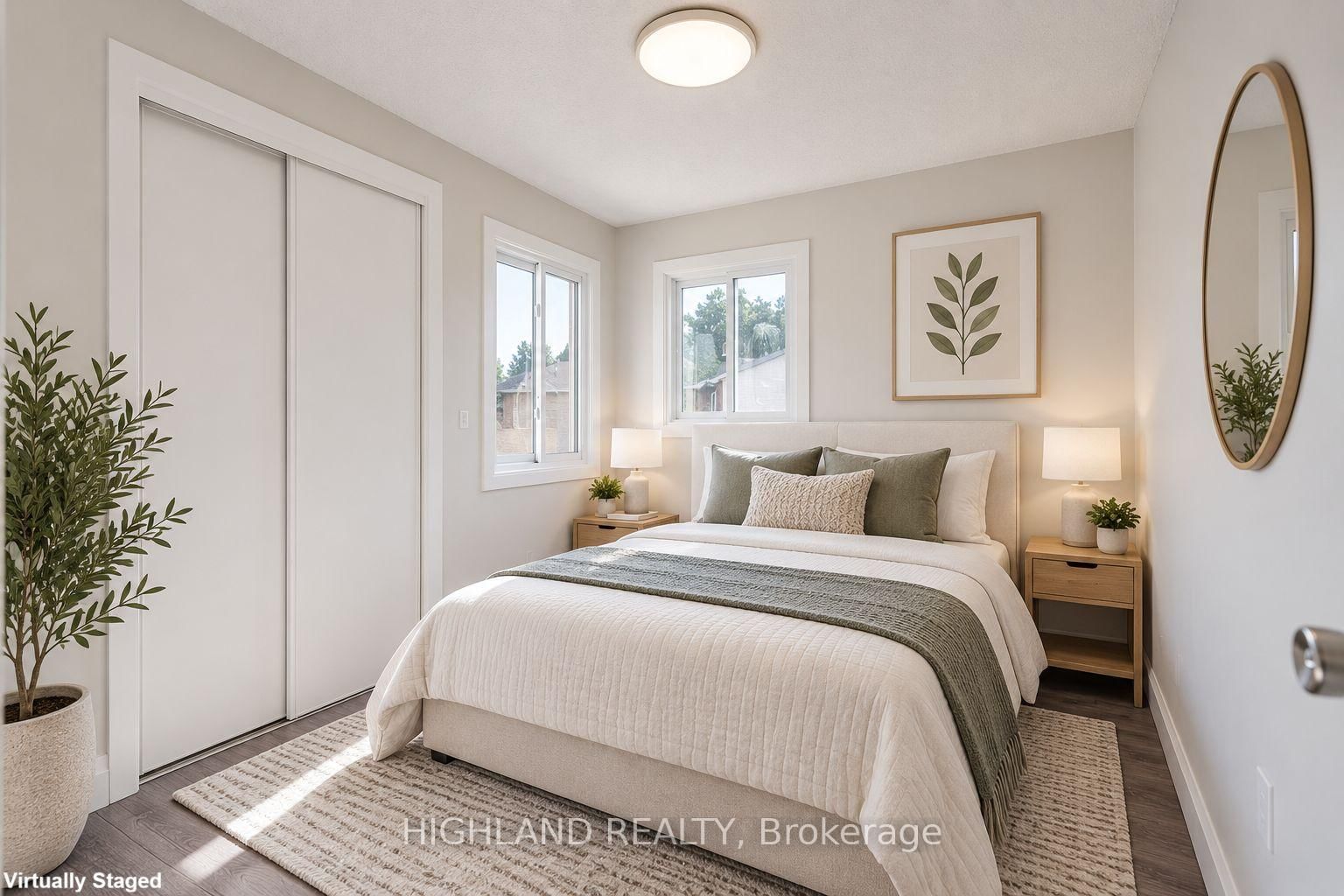 2032 Glenada Crescent • Oakville, ON photo 7