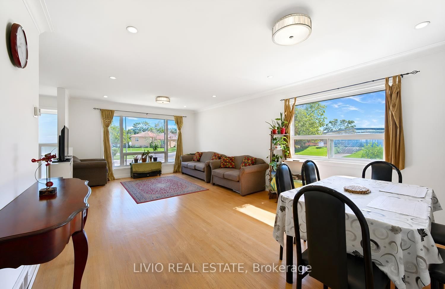 40 Barford Road • Toronto, ON photo 11