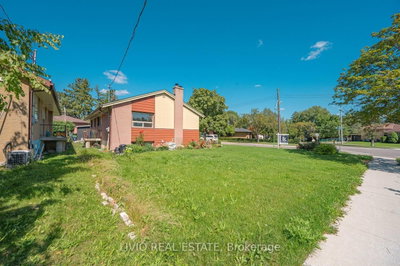 40 Barford Road • Toronto, ON photo 6