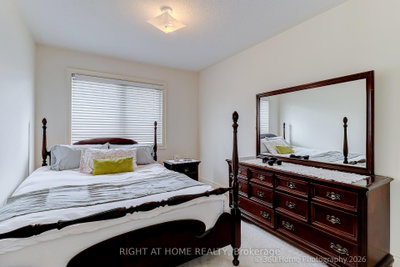 1130 Cawthra Mississauga,ON L5G 4V7 — Photo 10