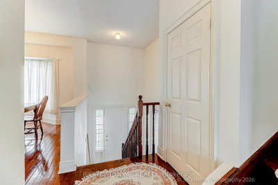 1130 Cawthra Mississauga,ON L5G 4V7 — Photo 17