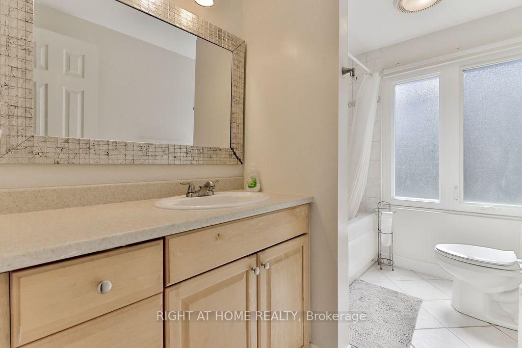 2932 Remea Court • Mississauga, ON photo 17