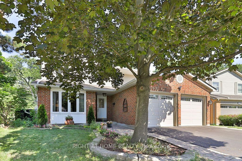 2932 Remea Court • Mississauga, ON photo 2