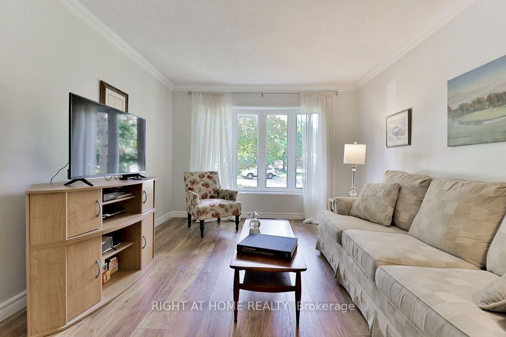 2932 Remea Court • Mississauga, ON photo 7