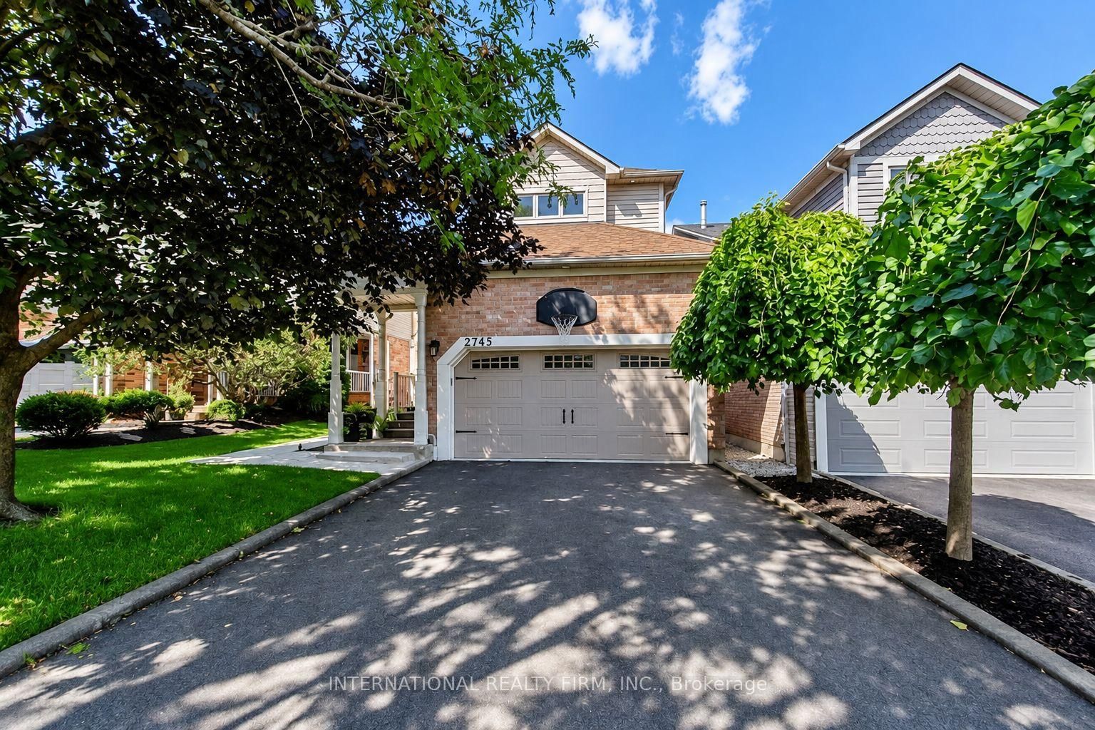 2745 Galleon Crescent • Mississauga, ON photo 1
